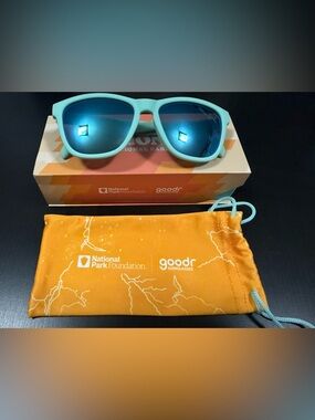 goodr sunglasses ZION NATIONAL PARK edition, NIB